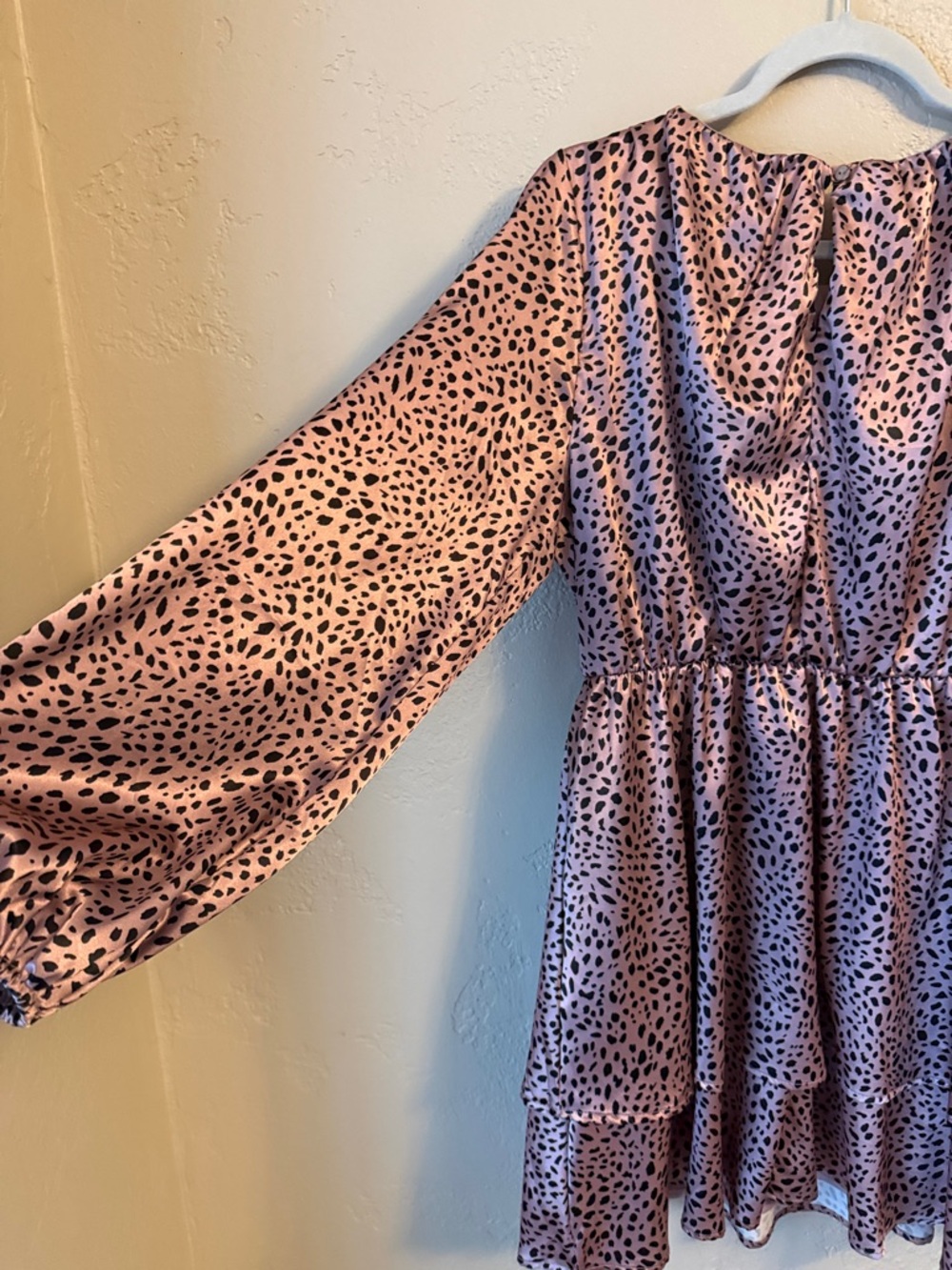 Peach Love Metallic Rose Pink Leopard Spot Knee Length Midi Dress Shiny Tiered M - Picture 5 of 13